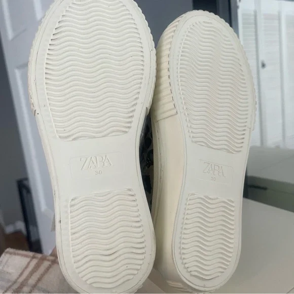 Zara Girls Leopard Sneakers - Picture 4 of 4